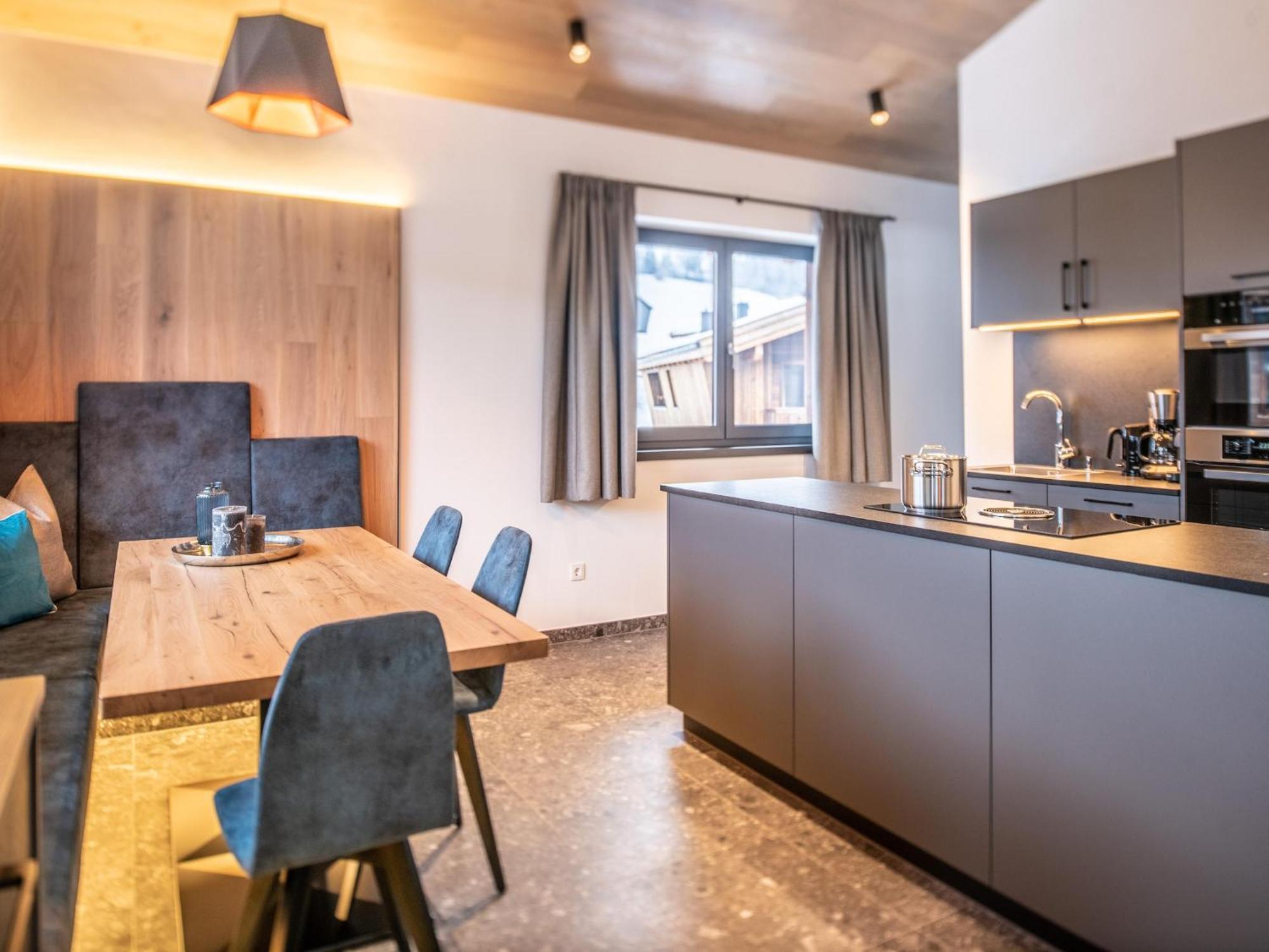 The Village Chalet Stone House Wald im Pinzgau Luaran gambar