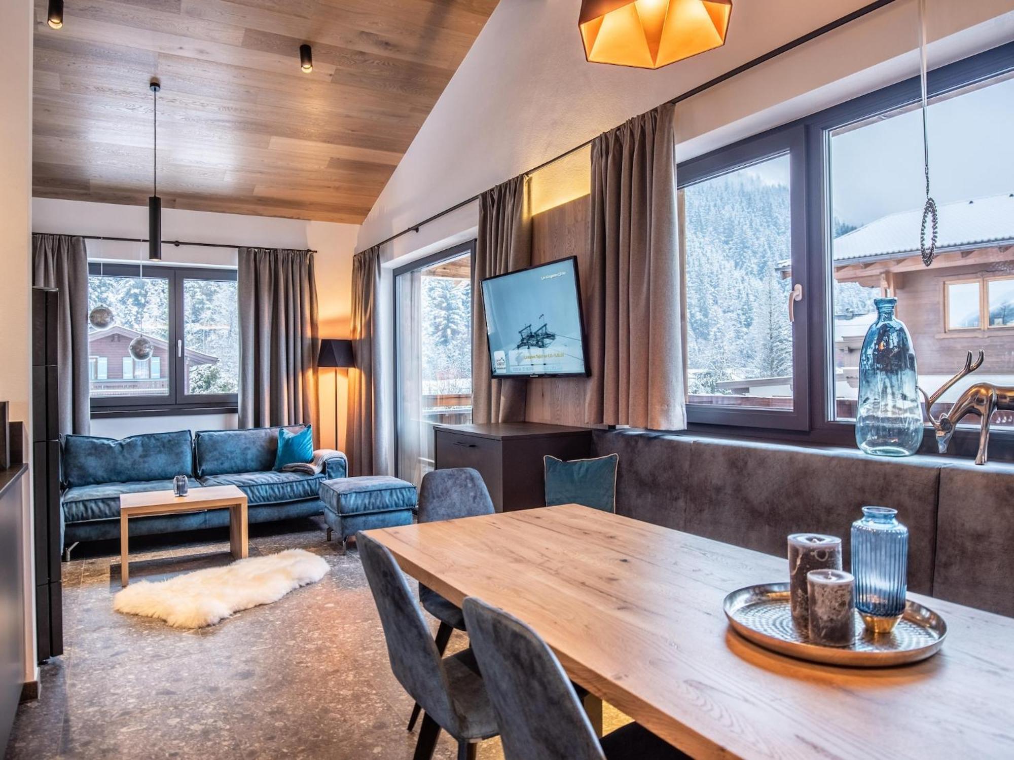 The Village Chalet Stone House Wald im Pinzgau Luaran gambar