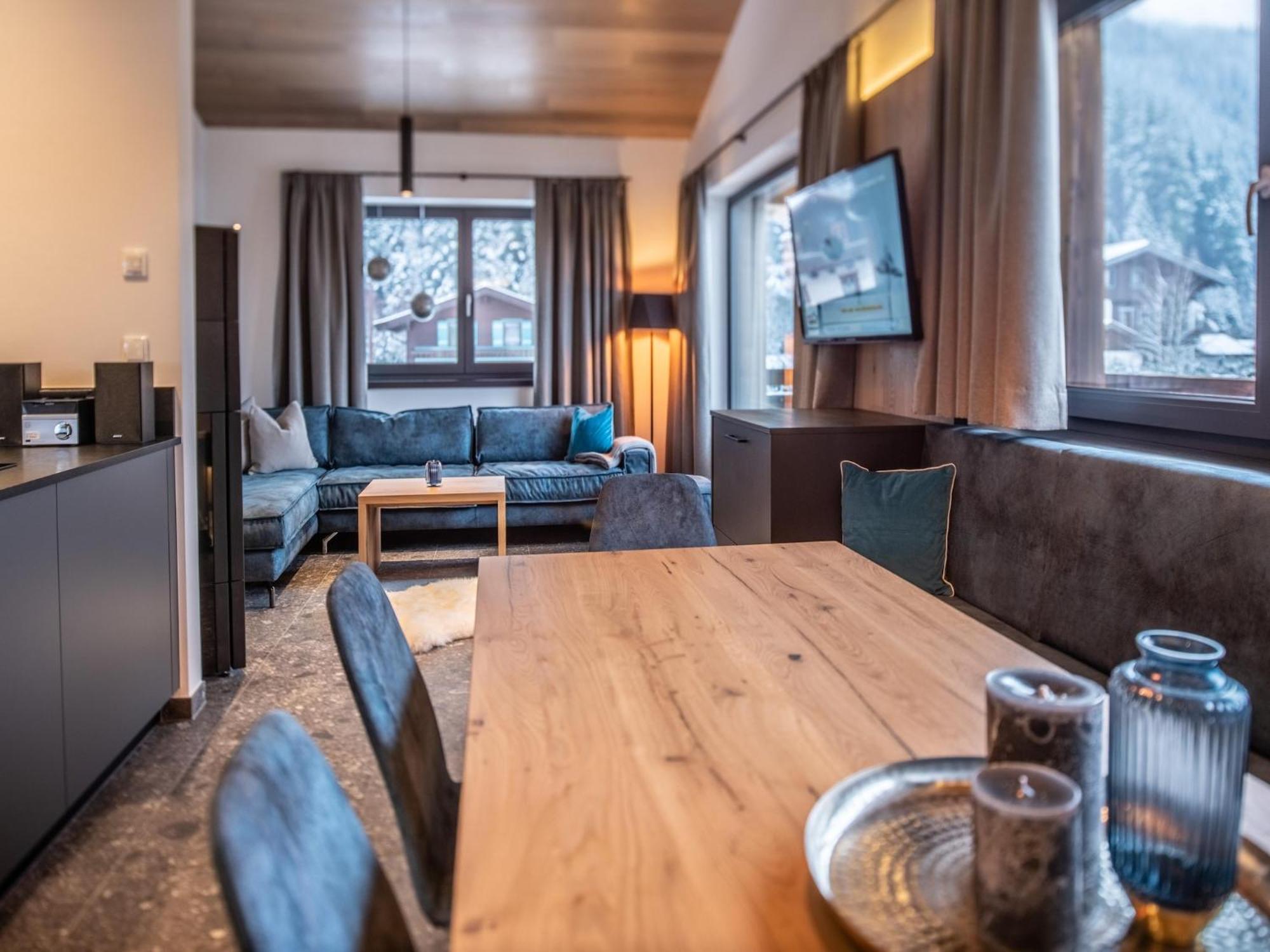 The Village Chalet Stone House Wald im Pinzgau Luaran gambar