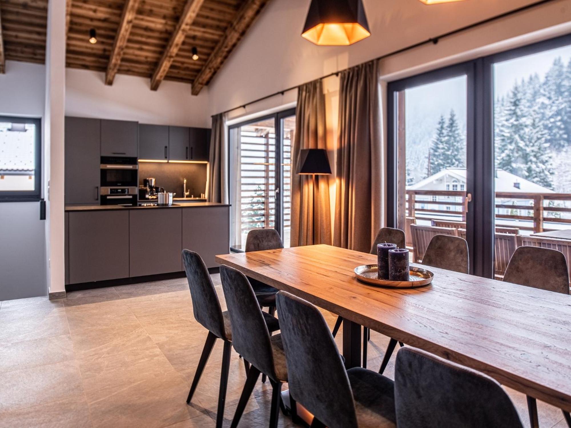 The Village Chalet Stone House Wald im Pinzgau Luaran gambar
