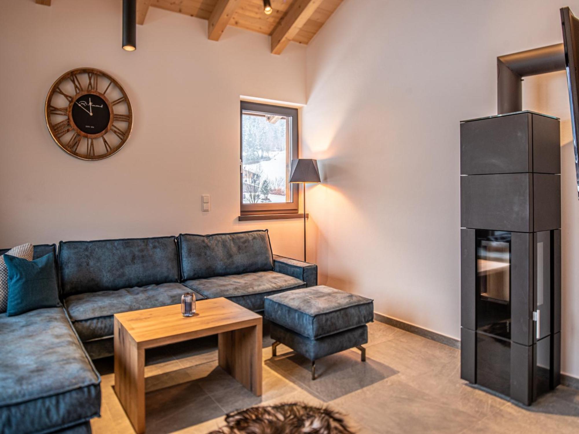 The Village Chalet Stone House Wald im Pinzgau Luaran gambar