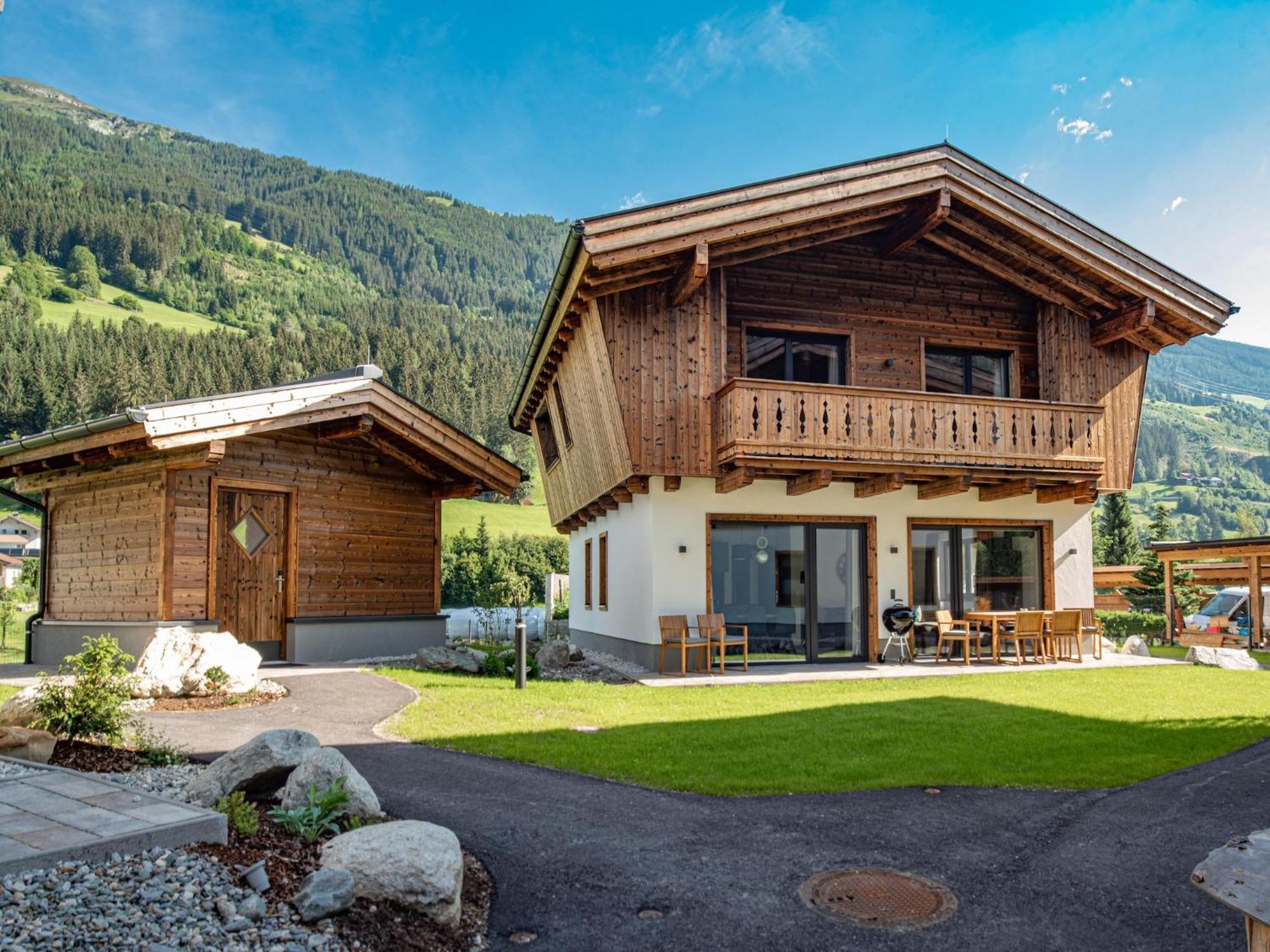 The Village Chalet Stone House Wald im Pinzgau Luaran gambar